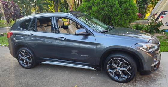 BMW X1 2.0 16V TURBO ACTIVEFLEX SDRIVE20I X-LINE 4P AUTOMÁTICO BMW X1 2.0 16V TURBO ACTIVEFLEX SDRIVE20I X-LINE 4P AUTOMÁTICO